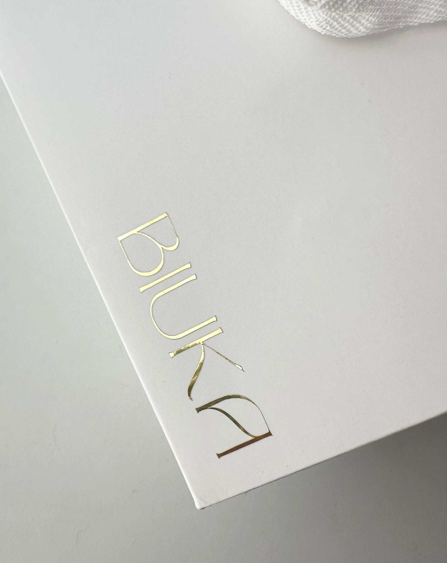 BIUKA Premium Gift Bag White