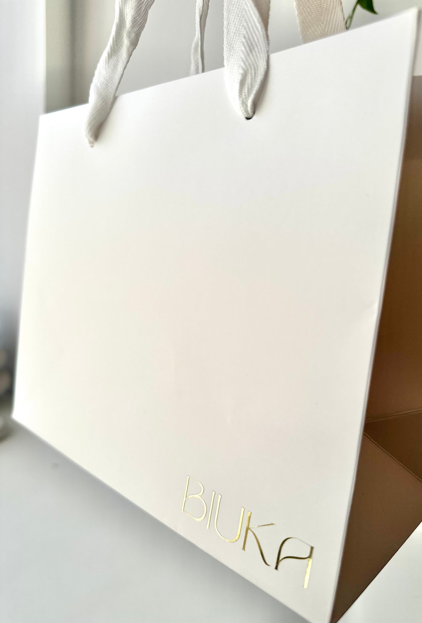 BIUKA Premium Gift Bag White