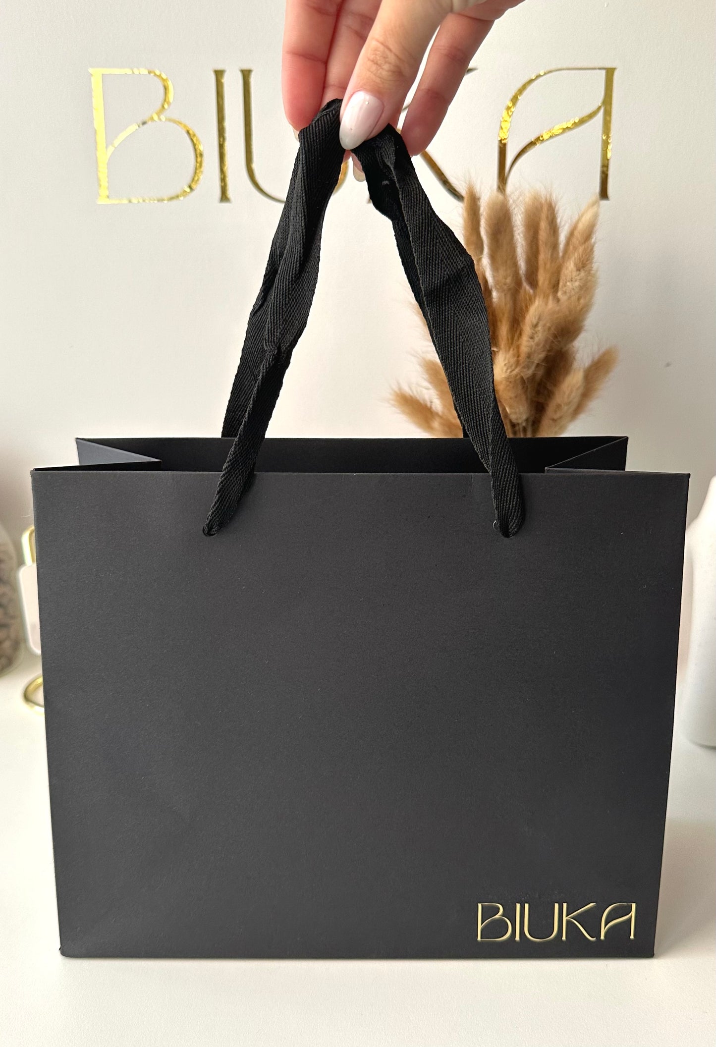 BIUKA Premium Gift Bag Black