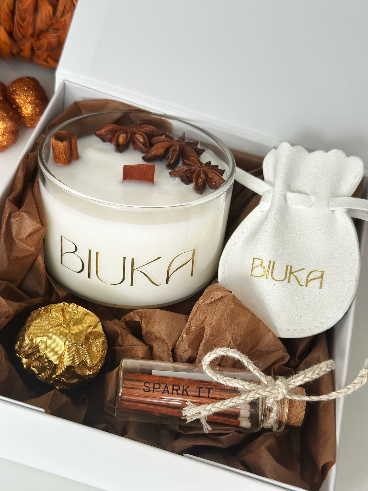 Personalised Name Autumn Handmade Candle Gift Set | High Quality | Cinnamber Fragrance