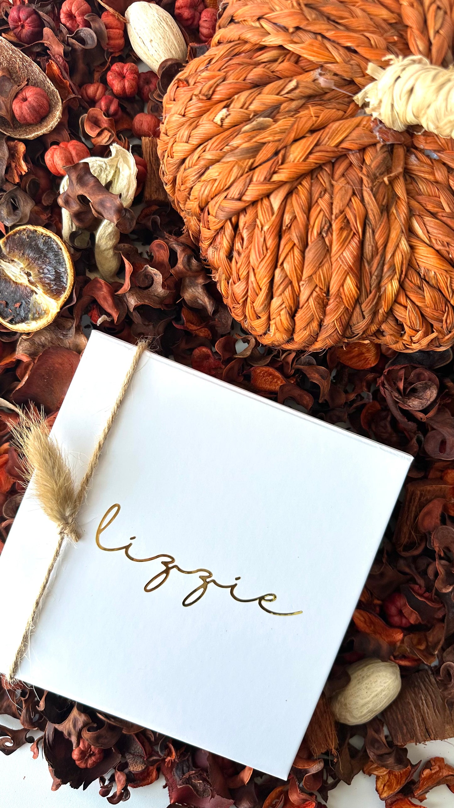 Personalised Name Autumn Handmade Candle Gift Set | High Quality | Cinnamber Fragrance