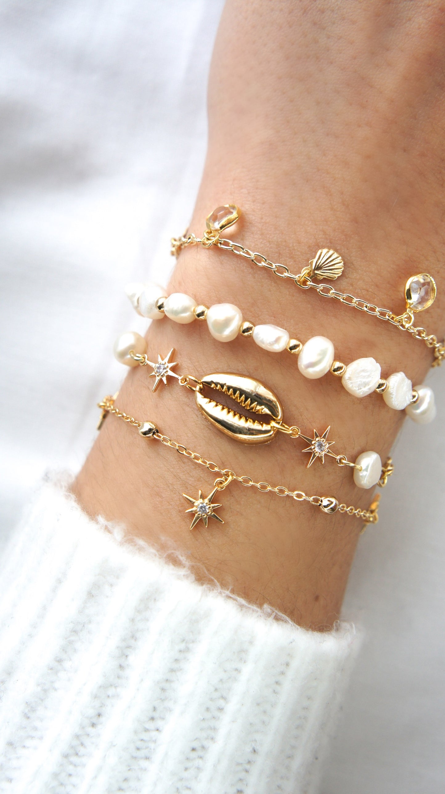 Shell Charms Bracelet