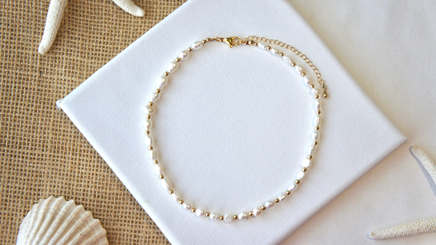 Pearls Chocker