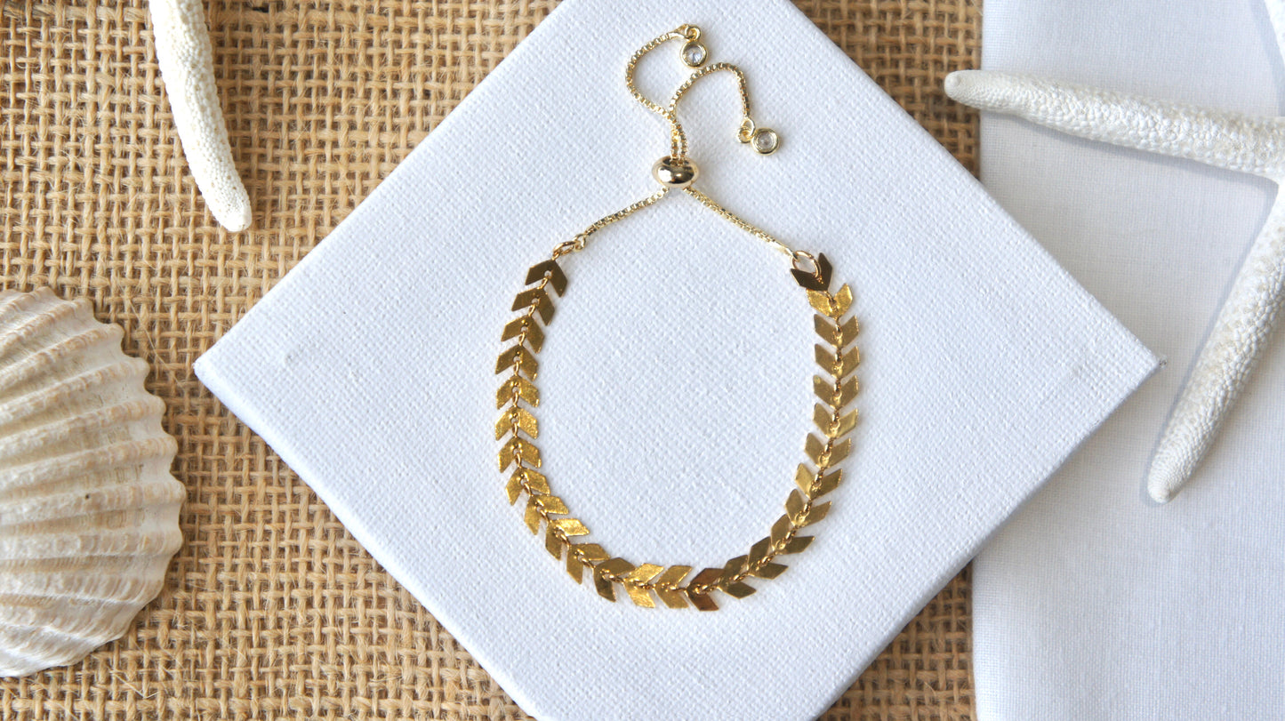 Dark Gold Arrow Chain Bracelet