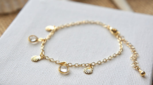 Shell Charms Bracelet