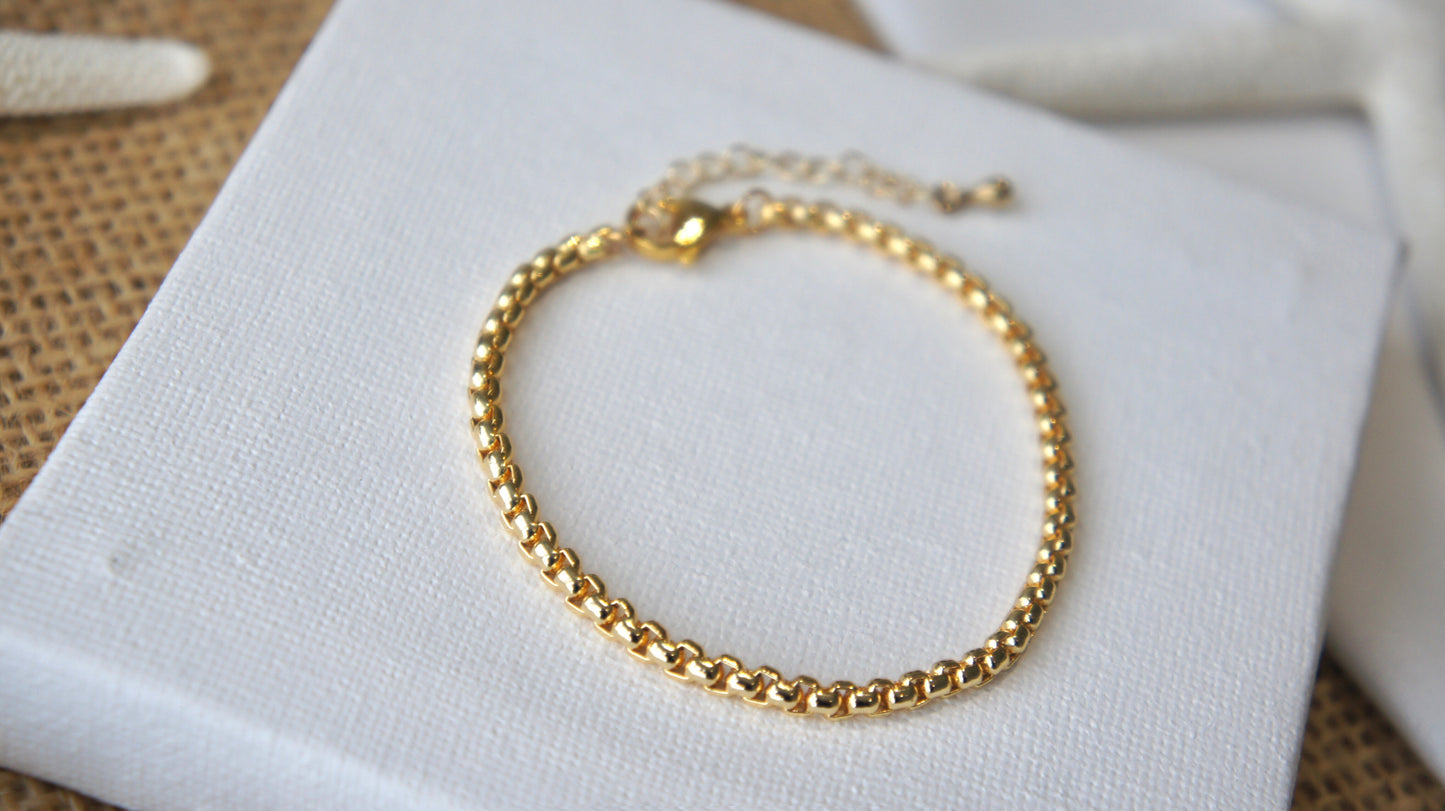 Gold Chain Bracelet