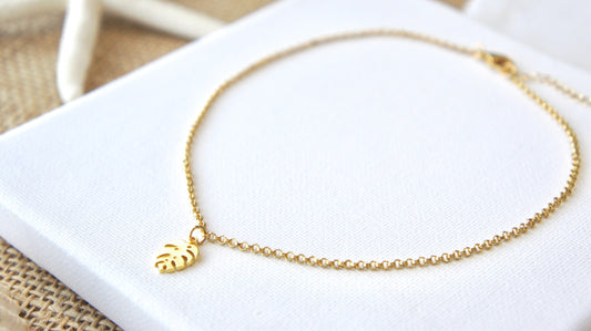 Monstera Leaf Chocker